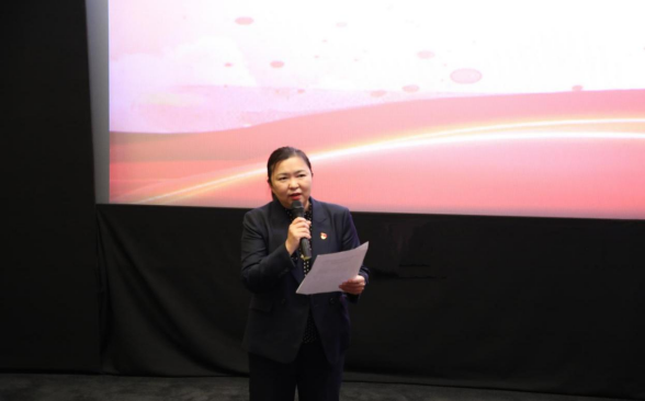 遼寧資產(chǎn)管理有限公司黨支部開(kāi)展 “紅色觀影憶初心 砥礪奮進(jìn)正當(dāng)時(shí)” 主題黨日活動(dòng)